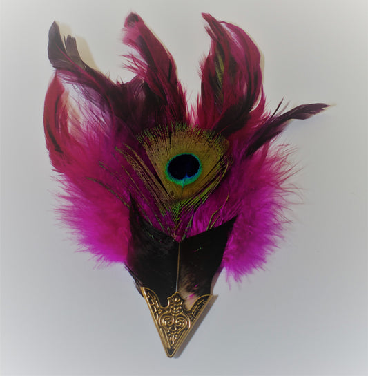 Medium Fan Shaped Feather Brooch