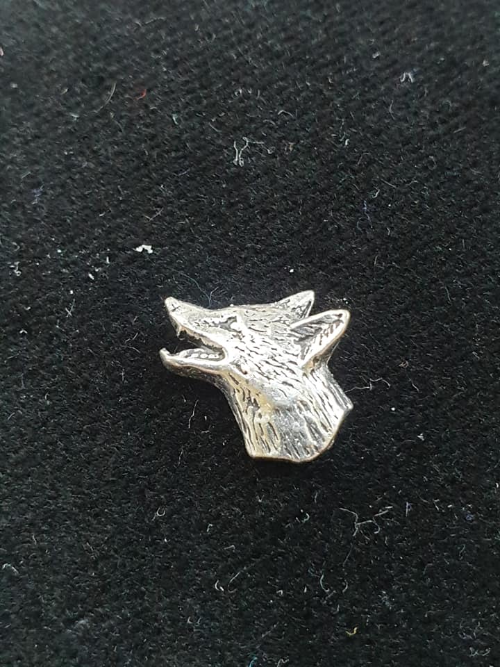 Pewter Tie Pin / Pin Badge Fox Head Design..